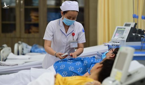 Nâng mức hỗ trợ phụ nữ sinh đủ hai con: Giải pháp nhân văn cho bài toán dân số