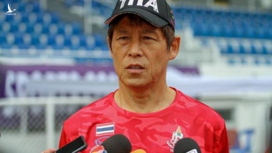 HLV Nishino cùng quyết tâm loại U22 Việt Nam ở vòng bảng SEA Games