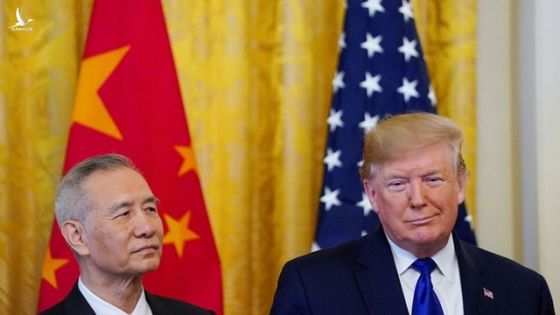 Tổng thống Trump ký giai đoạn đầu thỏa thuận mới với Trung Quốc