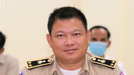 Tướng cảnh sát Campuchia bị tố ép cấp dưới ‘biểu diễn sex’ tại chỗ làm