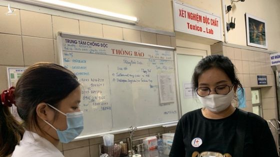 WHO tài trợ thêm 10 hộp thuốc giải độc đắt đỏ 8.000 USD/lọ điều trị vụ Pate Minh Chay