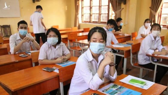Thực hư chuyện Bộ GD-ĐT để địa phương tự ra đề thi tốt nghiệp THPT 2021