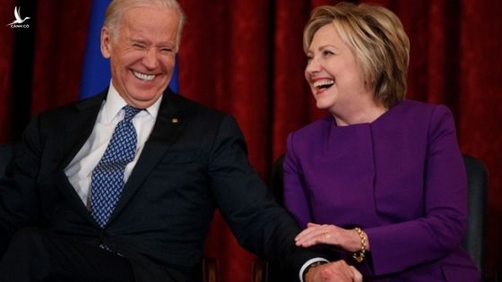 Vì sao nhiều cử tri từng “quay lưng” với bà Clinton quay sang ủng hộ ông Biden?