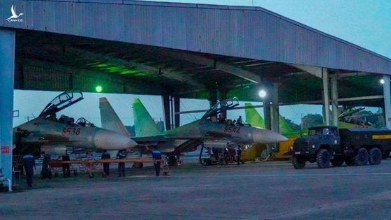 Ảnh tác chiến hiếm của Su-30MK2 Việt Nam thể hiện năng lực vượt cả F-35