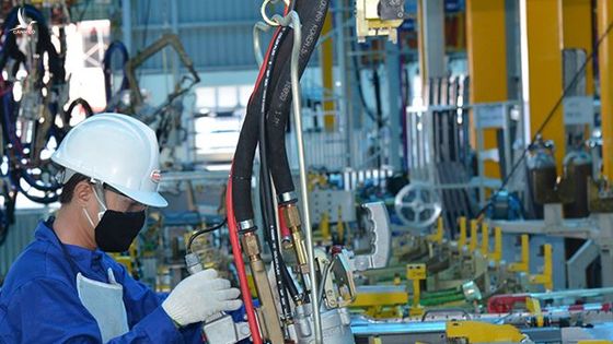 Business Times: Việt Nam vẫn sẽ đạt GDP cao ngất ngưỡng bất chấp làn sóng Covid-19 bùng phát