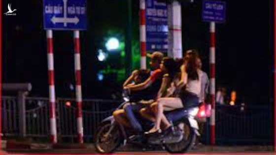 Hà Nội xác định phố Trần Duy Hưng có hoạt động mại dâm