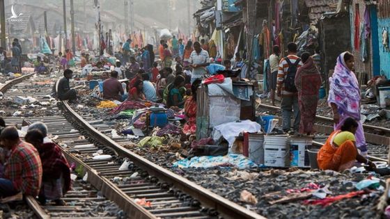 GDP gấp 10 lần Việt Nam, nhưng tại sao Ấn Độ vẫn nghèo hơn Việt Nam?