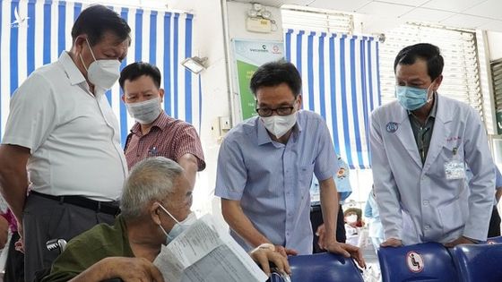 Chỉ thị “đặc trị” nạn thiếu thuốc, bệnh nhân nằm chờ