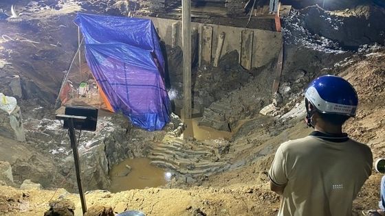 Diễn biến mới nhất vụ bé trai rớt xuống trụ bê tông ở Đồng Tháp