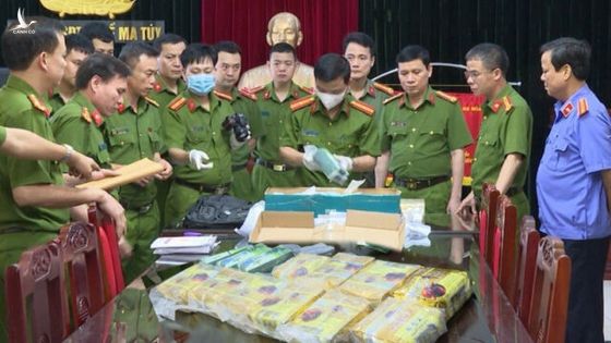 Liên tiếp triệt phá 2 đường dây “nhập khẩu” ma túy từ Lào vào Thanh Hóa