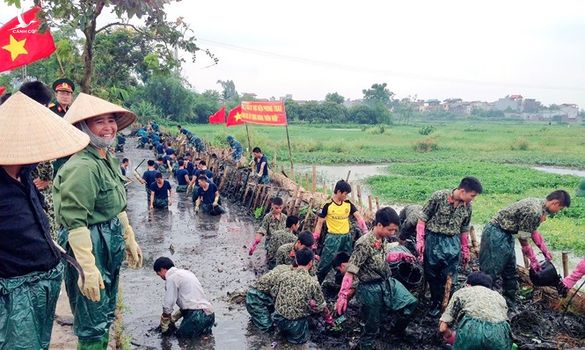 Nghề tay trái: Lính Đặc công ứng phó biến đổi khí hậu