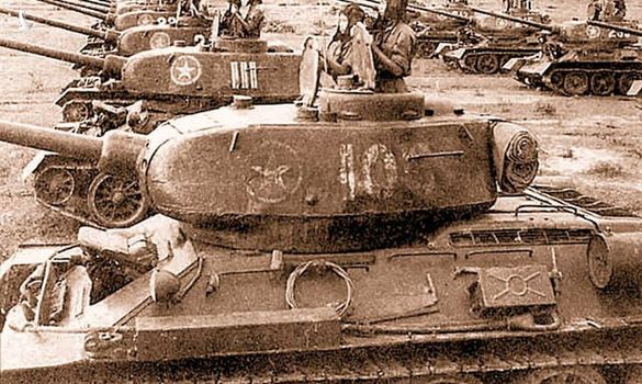 Việt Nam từng cải biên xe tăng T-34 thành… pháo phòng không tự hành