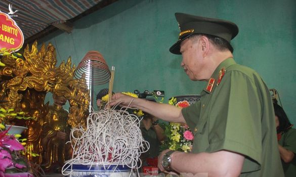 Đại tướng Tô Lâm: Học Bác, siết chặt kỷ cương, phòng ngừa suy thoái trong Công an