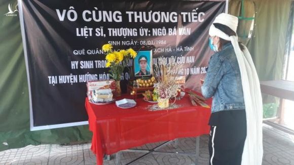 Vợ liệt sỹ Đoàn 337 nén đau thương chịu tang chồng tại khu cách ly