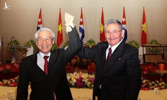 Tổng bí thư Nguyễn Phú Trọng gửi thư tới ông Raul Castro