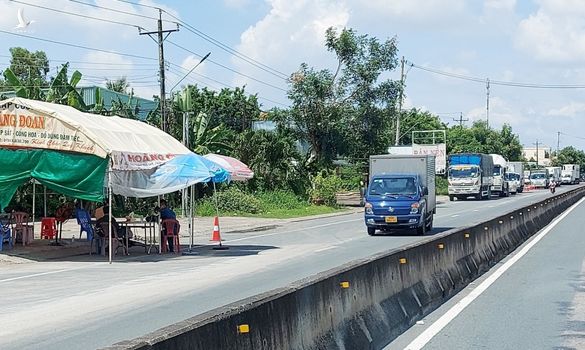 Lãnh đạo Bạc Liêu, Cà Mau: Chấp nhận bị Chính phủ phê bình chứ không bỏ chốt