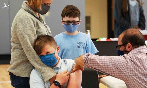 Israel chia sẻ bài học đắt giá về việc tiêm vaccine Covid-19 cho trẻ em