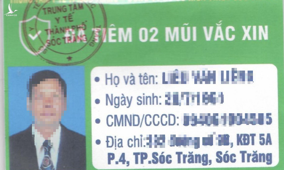 Đi bán vé số phải đeo thẻ “xanh” 2 mũi vắc xin