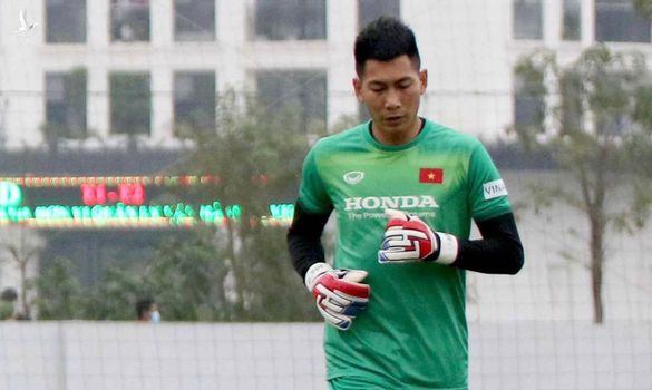 HLV Park Hang-seo bất ngờ gọi tên một thủ môn bổ sung gấp đấu Oman