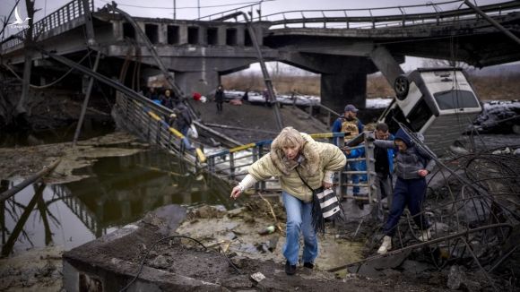 Nga bất ngờ chuyển hướng tấn công, phong tỏa trung tâm năng lượng Ukraine