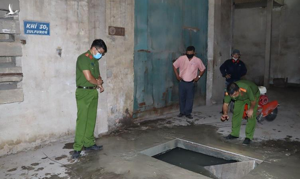 Khai quật hơn 42 tấn chất thải nguy hại tại doanh nghiệp Bóng đèn Điện Quang