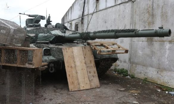 Nga đưa xe tăng T-90 hiện đại nhất đến Ukraine