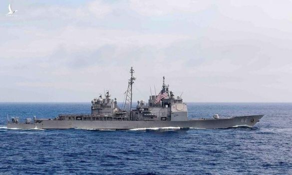 Động thái “giận dữ” của Trung Quốc khi tàu tên lửa Mỹ tiến vào Biển Đông