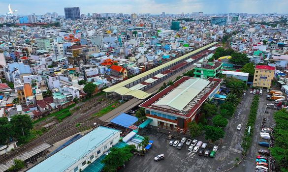 Đằng sau những giải thưởng của Phạm Đoan Trang