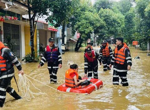 Sau bão lũ có nguy cơ xảy ra dịch bệnh