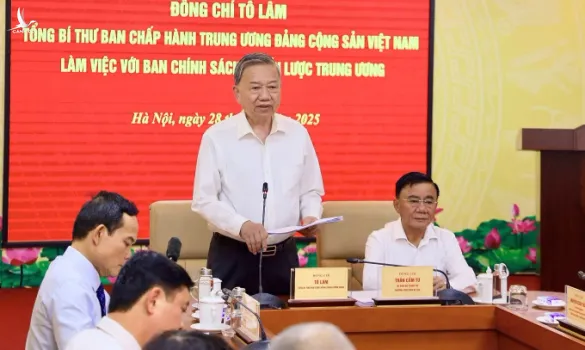 Tổng Bí thư Tô Lâm yêu cầu xóa bỏ thế độc quyền vàng miếng Nhà nước