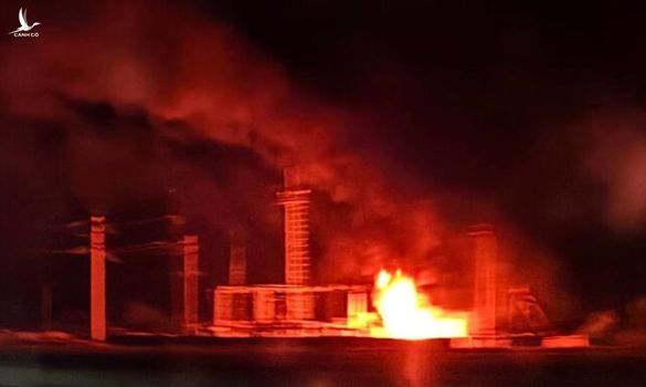 Ukraine tập kích hạ tầng năng lượng Nga sau đàm phán hòa bình, gây mất điện diện rộng