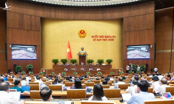 Bỏ án tử hình với tội tham ô, nhận hối lộ: Bước tiến trong cải cách pháp luật, không phải là sự dễ dãi