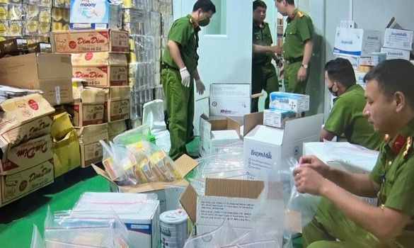 Cuộc chiến không tiếng súng, âm thầm bảo vệ sức khỏe người dân