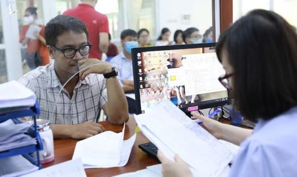 Bộ Nội vụ ‘trải thảm đỏ’ cho người tài – siết chặt cửa sau cho cán bộ yếu kém