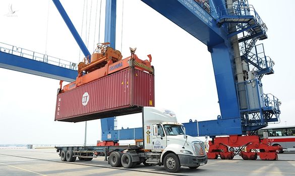 Chính phủ “biết tranh thủ” – chìa khóa để tạo thế lực tài chính mới