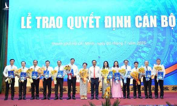 TP HCM bổ nhiệm 14 lãnh đạo sở, ngành sau sáp nhập