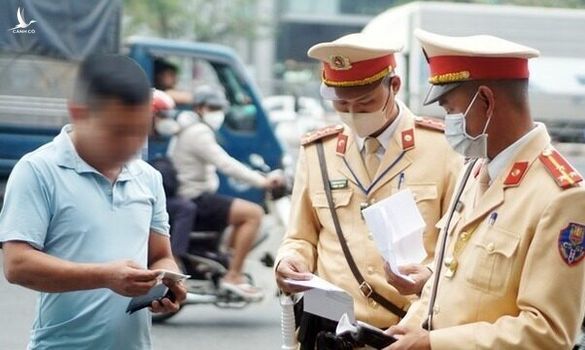Đề xuất chủ tịch xã, trưởng công an xã xử phạt vi phạm giao thông đến 60 triệu đồng