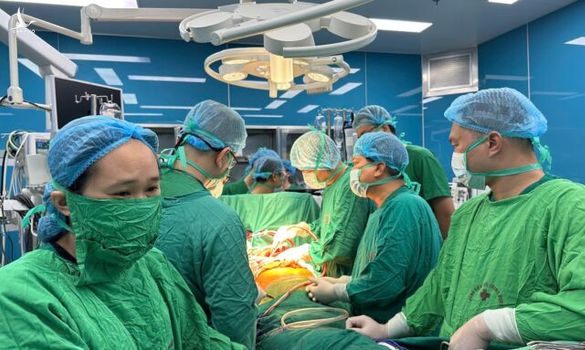 Việt Nam vươn lên tầm cao mới: Hai ca ghép phổi song song thành công