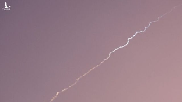 Israel cáo buộc Iran vi phạm lệnh ngừng bắn