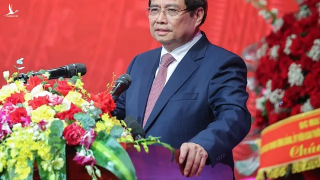 Thủ tướng đề nghị VTV tiếp tục sắp xếp lại bộ máy tinh, gọn, hiệu quả